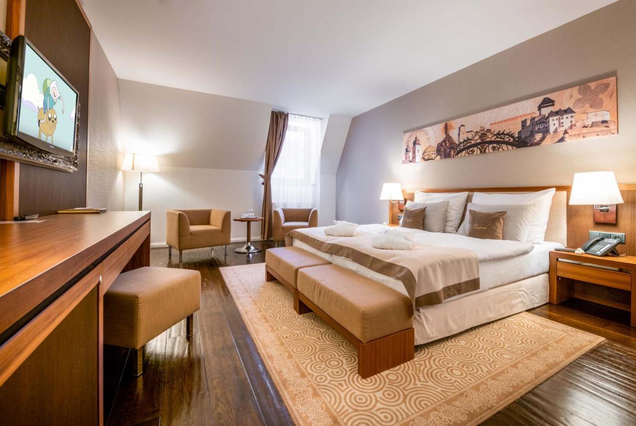 Elizabeth Hotel