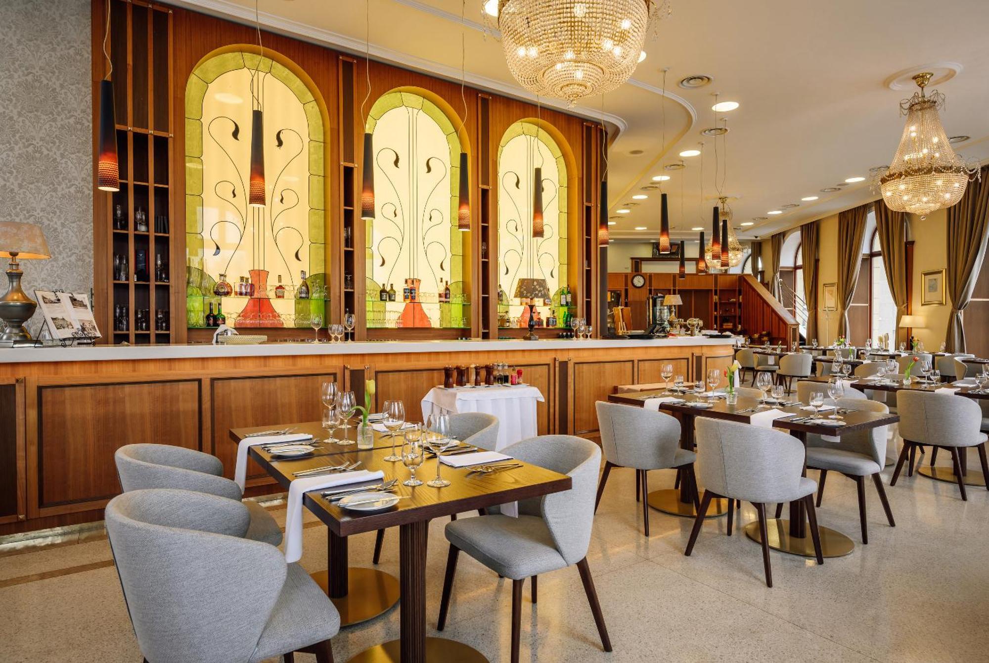 Hotel Elizabeth 4*