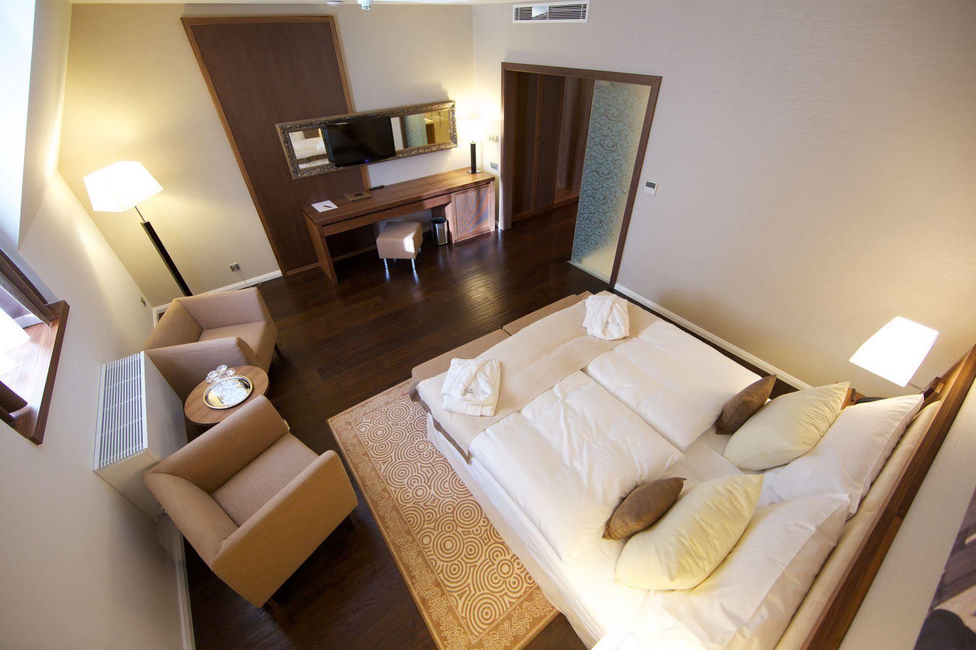 Hotel Elizabeth